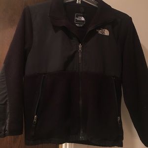 Medium Denali North Face jacket